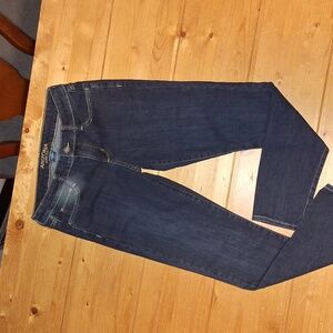 Women's Arizona Skinny Jeans- Size 5 Average-Never Worn